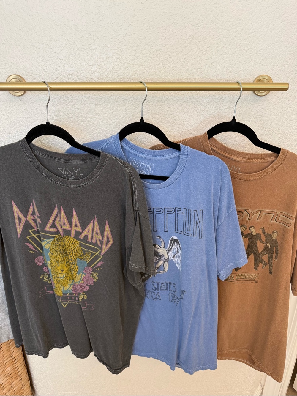 Vinyl Retro Band Graphic Tees Blue